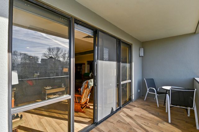 350 S John Q Hammons Parkway 3-C, Springfield, MO 65806