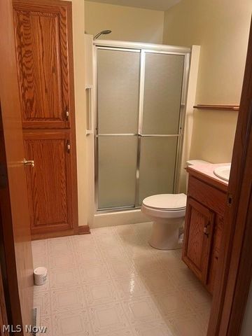 120 Thorn Way, Doylestown, OH 44230