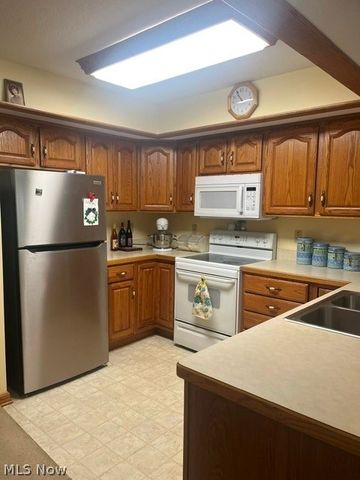 120 Thorn Way, Doylestown, OH 44230