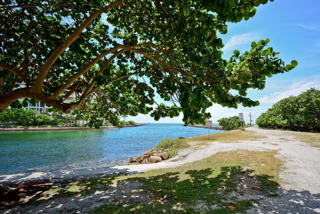 1111 S Ocean Boulevard 5200, Boca Raton, FL 33432