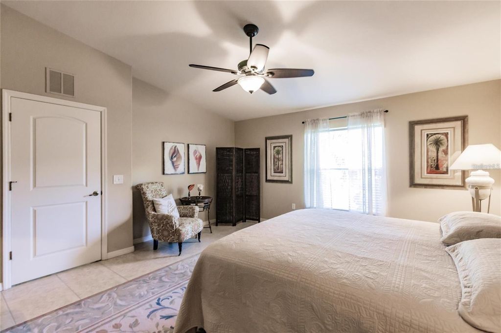 Image 17 of property listing at 323 MONACO DRIVE 10, Punta Gorda, FL 33950