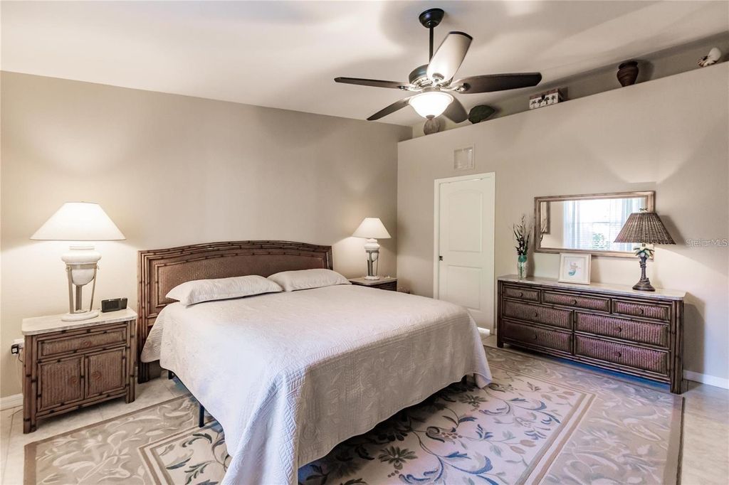 Image 18 of property listing at 323 MONACO DRIVE 10, Punta Gorda, FL 33950