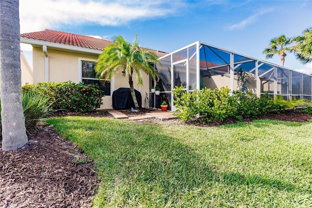 Image 37 of property listing at 323 MONACO DRIVE 10, Punta Gorda, FL 33950