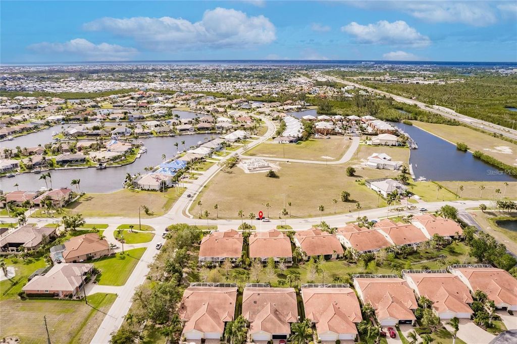 Image 41 of property listing at 323 MONACO DRIVE 10, Punta Gorda, FL 33950