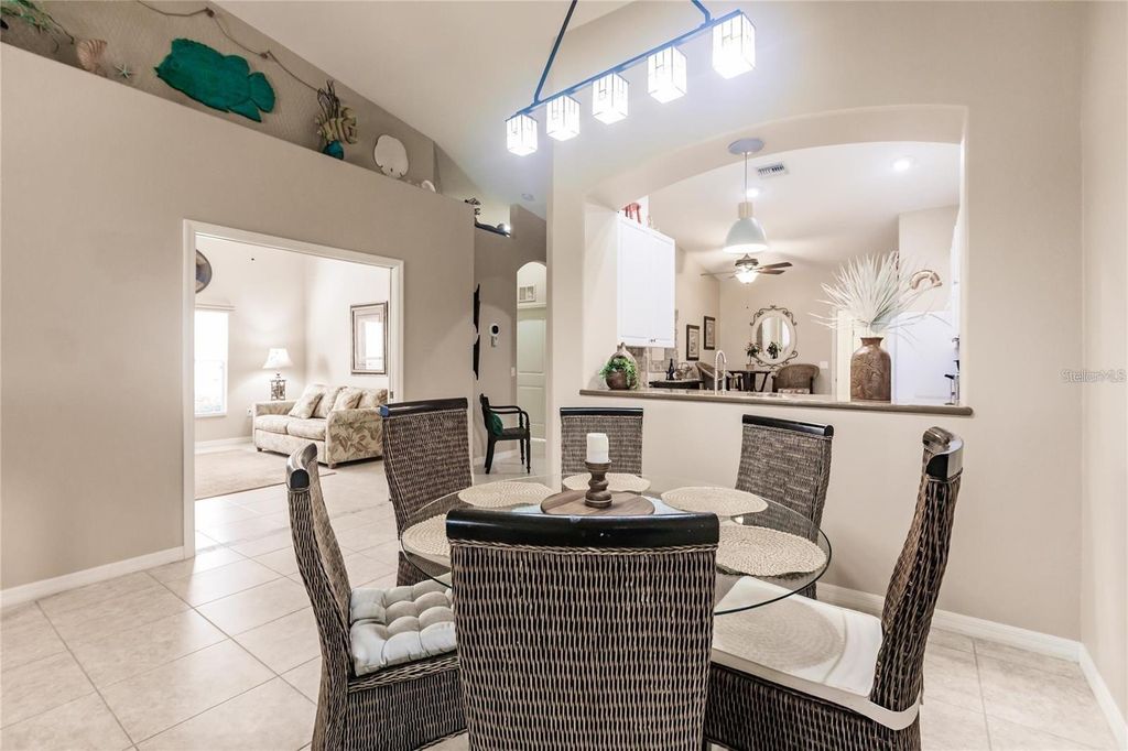 Image 9 of property listing at 323 MONACO DRIVE 10, Punta Gorda, FL 33950