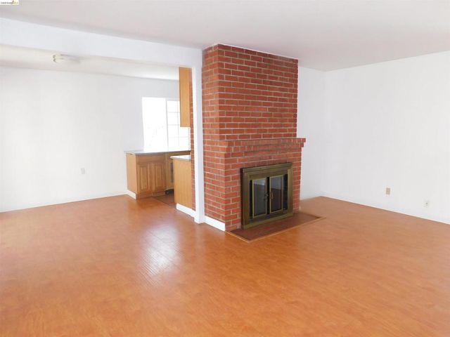 1391 Via Faisan, San Lorenzo, CA 94580