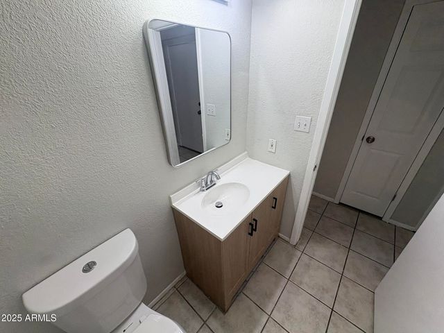 1301 W 3RD Street 4, Tempe, AZ 85281