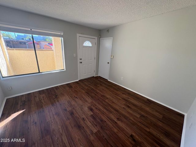 1301 W 3RD Street 4, Tempe, AZ 85281