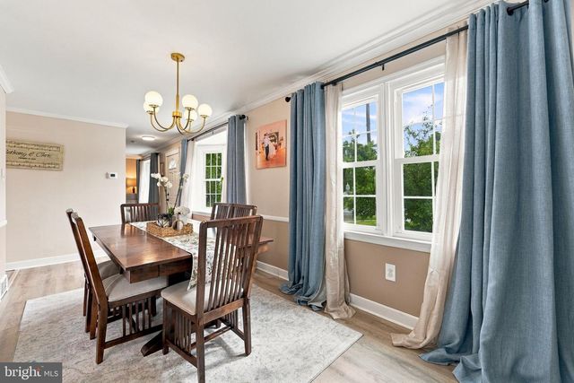 2647 UNION AVE, Pennsauken, NJ 08109