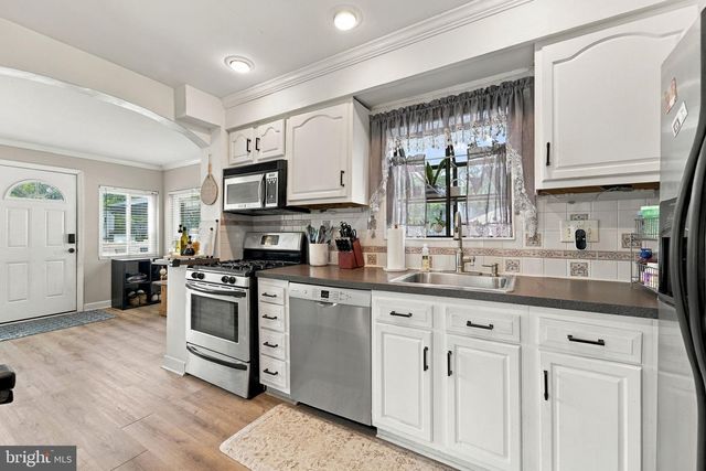 2647 UNION AVE, Pennsauken, NJ 08109