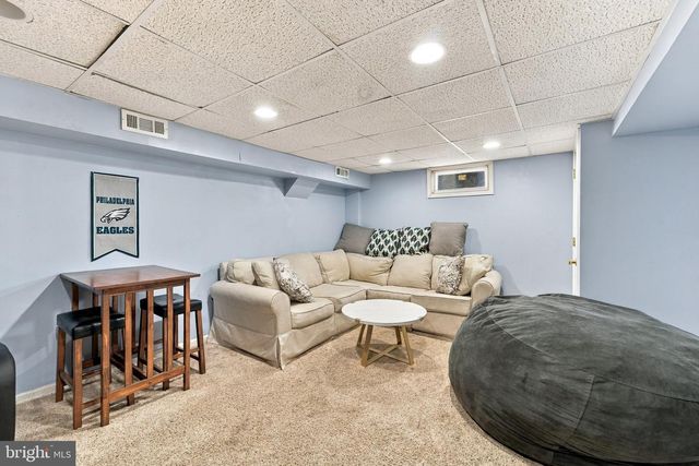 2647 UNION AVE, Pennsauken, NJ 08109