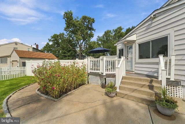 2647 UNION AVE, Pennsauken, NJ 08109