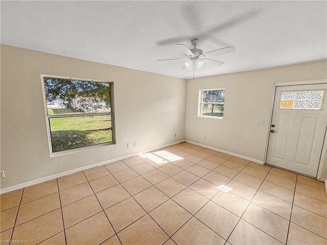 1321 SE 8th AVE # 3, Cape Coral, FL 33990