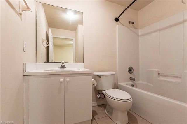 1321 SE 8th AVE # 3, Cape Coral, FL 33990