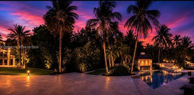 10395 SW 67th Ave, Pinecrest, FL 33156