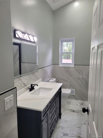 38525 Little Mack Avenue, Clinton Charter Township, MI 48036