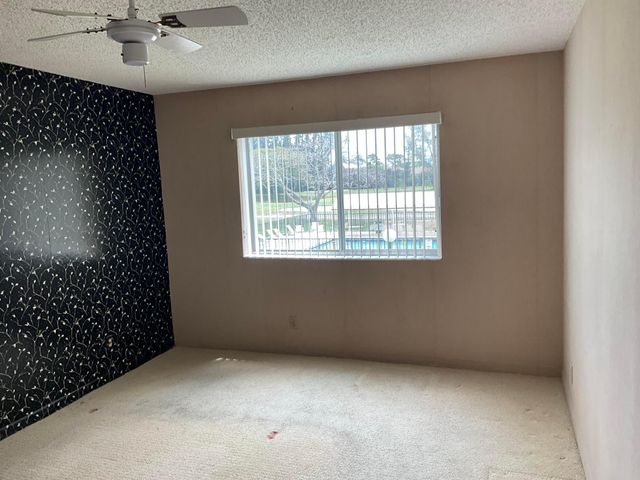 6768 N 10th Ave N 209, Lake Worth, FL 33467