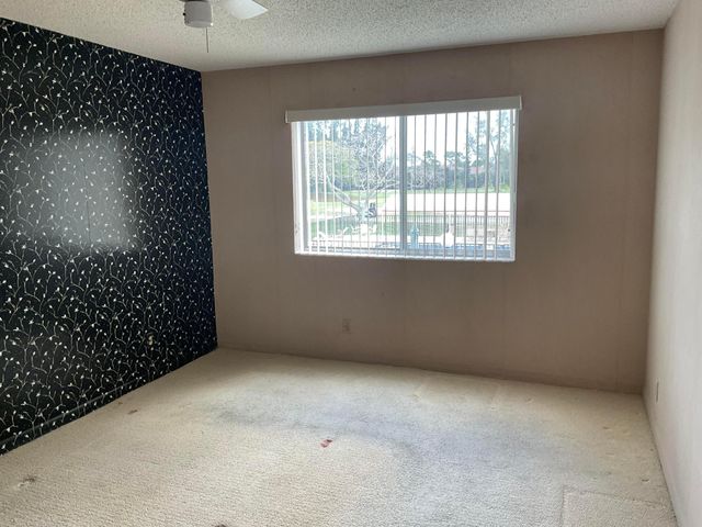 6768 N 10th Ave N 209, Lake Worth, FL 33467