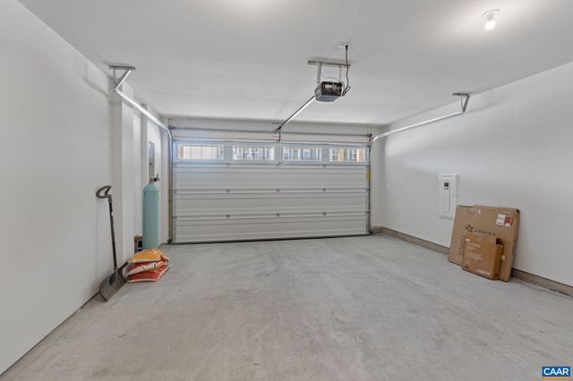 5012 LINDLEY PL, Charlottesville, VA 22901