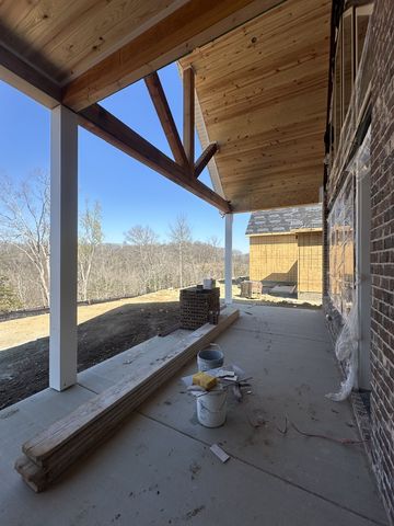 153 Manor Way, Hendersonville, TN 37075