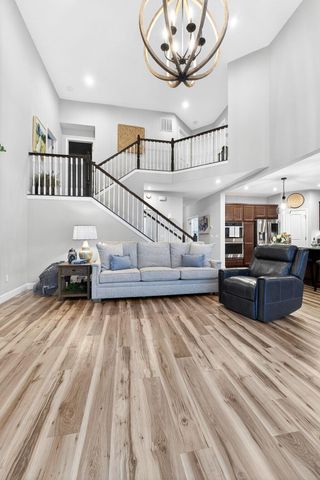 143 Cinnamon Teal Street, Pickerington, OH 43147