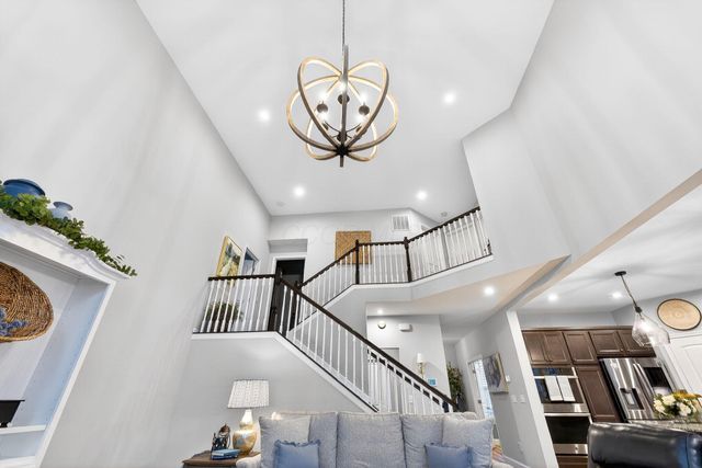 143 Cinnamon Teal Street, Pickerington, OH 43147