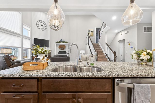 143 Cinnamon Teal Street, Pickerington, OH 43147