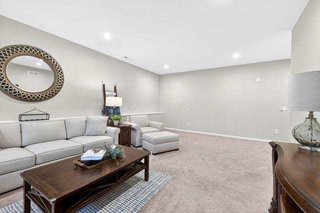 143 Cinnamon Teal Street, Pickerington, OH 43147