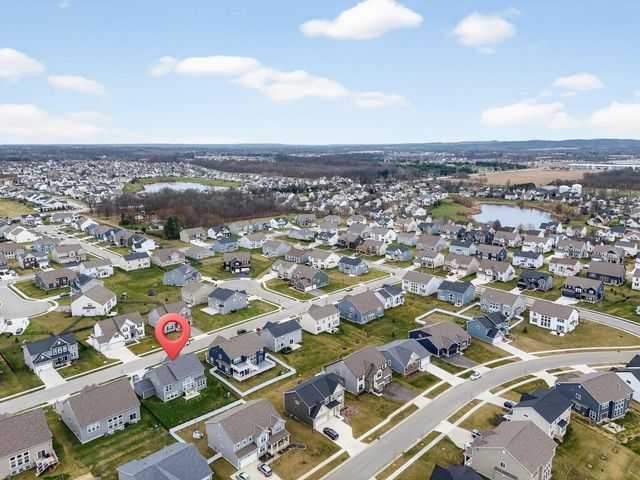 143 Cinnamon Teal Street, Pickerington, OH 43147