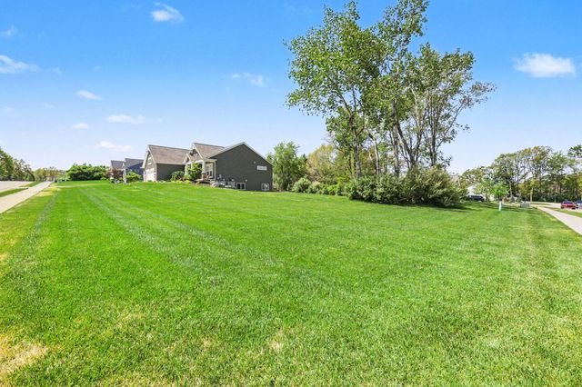 3499 Wolven Ridge Drive Ne, Algoma Twp, MI 49341
