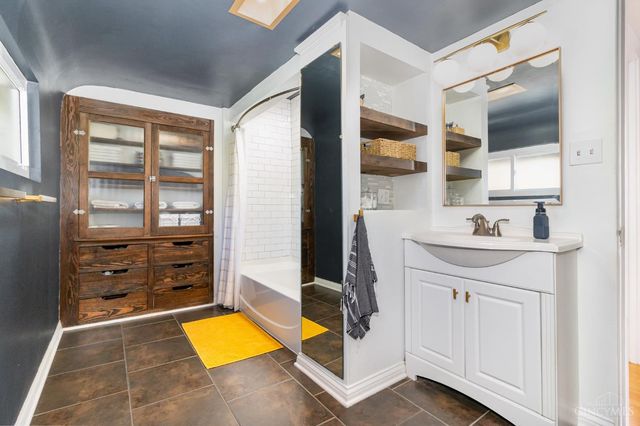 3040 Daytona Avenue, Cincinnati, OH 45211