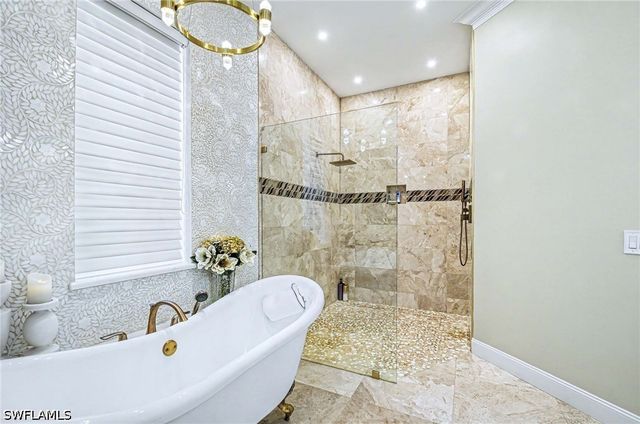 9250 The LN, Naples, FL 34109