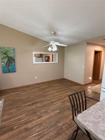 4222 W Robin Meadows Lane, Eau Claire, WI 54701