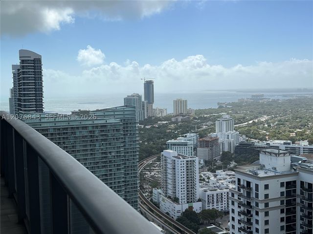 45 SW 9th St 4408, Miami, FL 33130