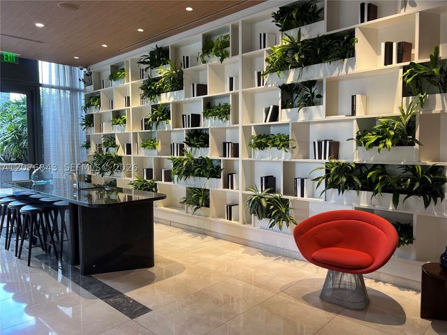 45 SW 9th St 4408, Miami, FL 33130