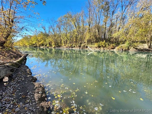 8273 E Doe Run Road, Madison, IN 47250