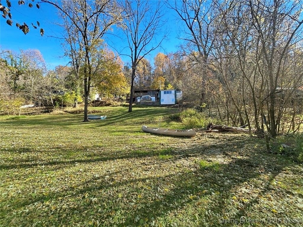 8273 E Doe Run Road, Madison, IN 47250