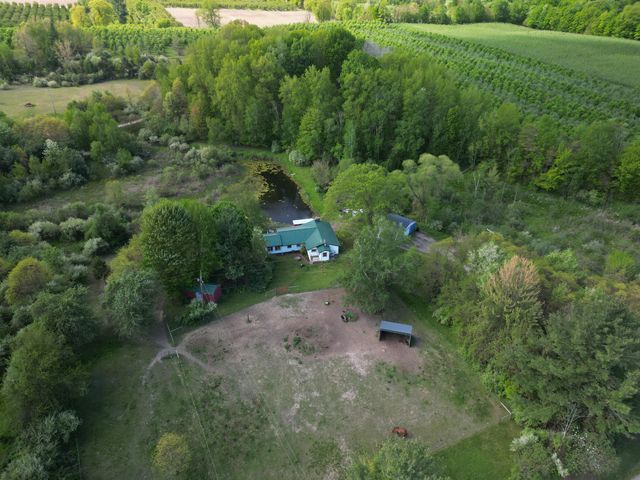 1674 W 104th Street, Ashland Twp, MI 49327