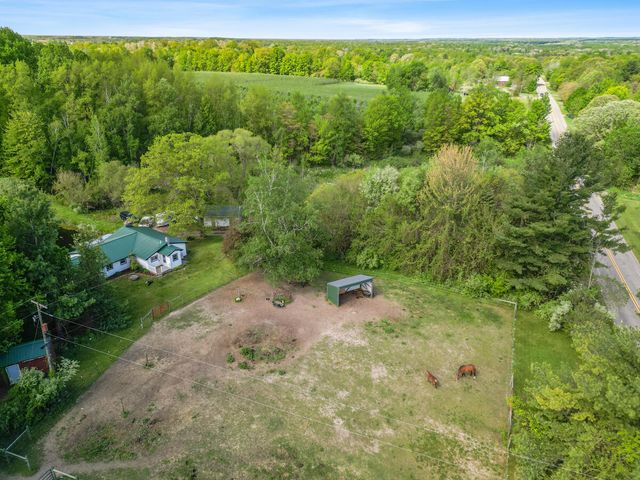 1674 W 104th Street, Ashland Twp, MI 49327
