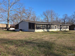 377 South Oak, Wappapello, MO 63966