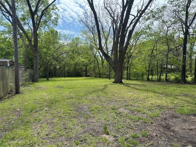 712 E Main Street, Whitesboro, TX 76273