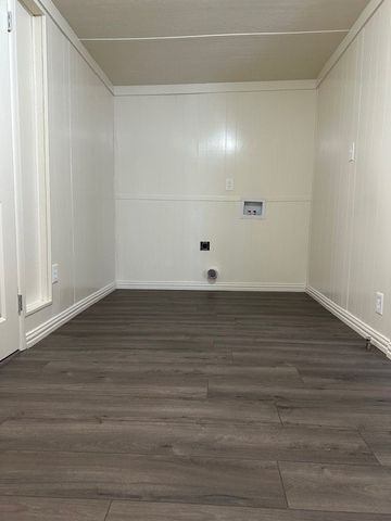 712 E Main Street, Whitesboro, TX 76273