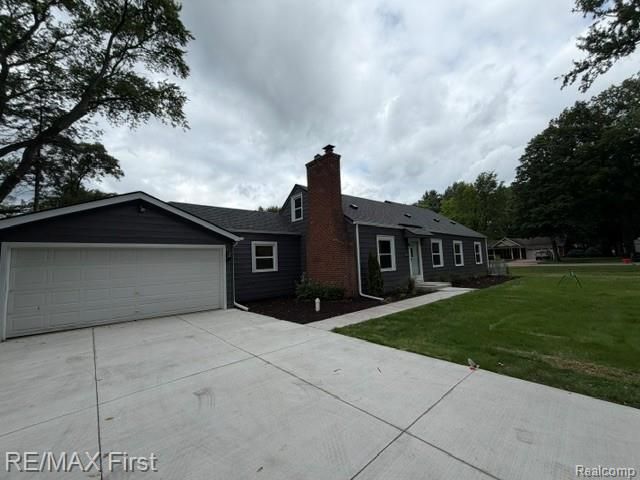 16045 Oporto Street, Livonia, MI 48154