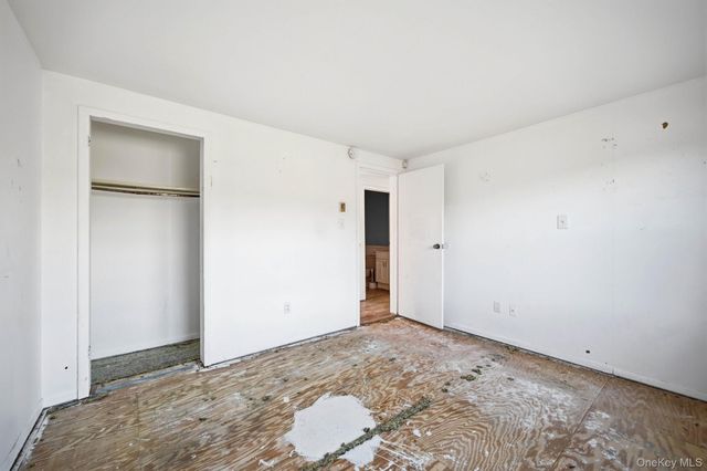 230-234 Vineyard Avenue 6, Highland, NY 12528