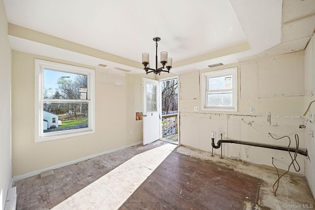 230-234 Vineyard Avenue 6, Highland, NY 12528