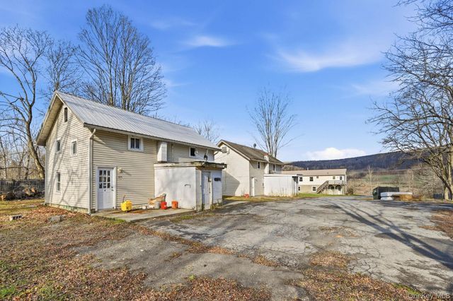 230-234 Vineyard Avenue 6, Highland, NY 12528