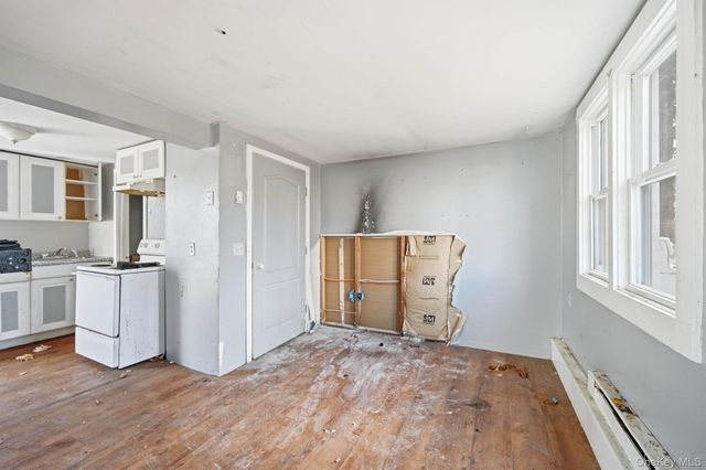 230-234 Vineyard Avenue 6, Highland, NY 12528