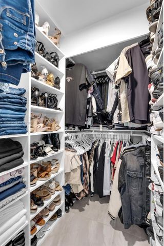 3130 NW 102nd St, Miami, FL 33147