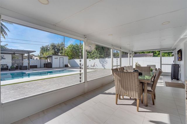 3130 NW 102nd St, Miami, FL 33147