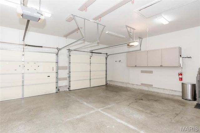 2703 Cabin Creek Court, Edwardsville, IL 62025